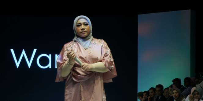 Hijab Simpel Melly Goeslaw Ramaikan MUFFEST 2019