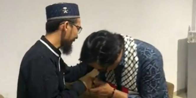 Andre Taulany Datangi Ustaz Adi Hidayat, Minta Maaf