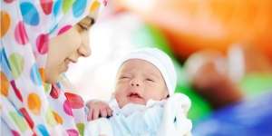 Sebut Nama Allah SWT Sesering Mungkin di Telinga Bayi
