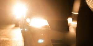 Mengenal Lebih Dekat Lampu Jauh