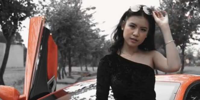 Heboh Undangan Sweetseventeen Crazy Rich Surabayan, Jiwa Missqueen Bergetar