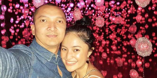 Lihat Potret Kedekatan Marshanda dengan Sang Kekasih