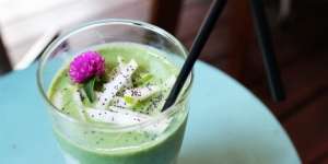 Spirulina Green Lassi Kaya Serat untuk Berbuka