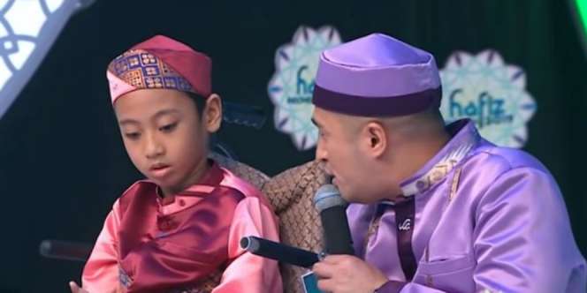 Allahu Akbar, Bocah Difabel Ini Hafiz Cilik 30 Juz
