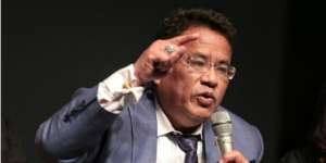 Kagum Lihat Video Jam Raksasa di Mekkah, Hotman Paris Didoakan Dapat Hidayah