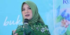 Cerita Chacha Frederica Hadapi Tentara Israel di Masjidil Aqsa