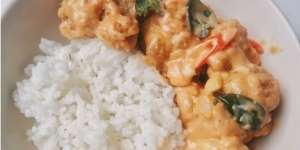 Resep Menu Sahur Gurih, Nasi Ayam Salted Egg