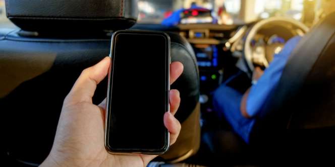 Kisah Sopir Taksi Online Minta Kerupuk ke Penumpang yang Berbuka