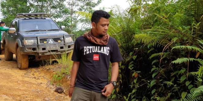 Mengerikan! Panji Sang Petualang Bongkar Trik Pawang Ular Palsu