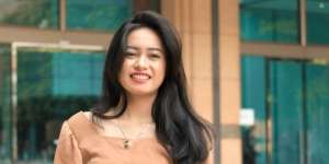 Diorbitkan Jadi Artis, Anak Elly Sugigi Ganti Nama