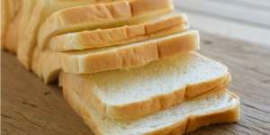Jangan Simpan Roti Terlalu Lama, Ini Alasannya