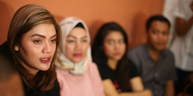 Hilda Vitria Akui Menikah dengan Kriss Hatta