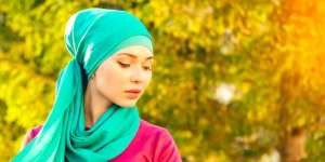 Tips Make Up Glowing yang Tahan Lama di Musim Panas