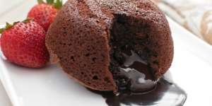 Resep Molten Lava Cake, Tergoda Lelehan Cokelat