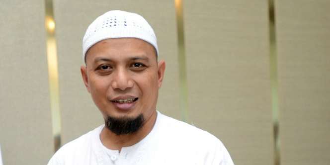Jenazah Ustaz Arifin Ilham Tiba di Halim Pukul 11