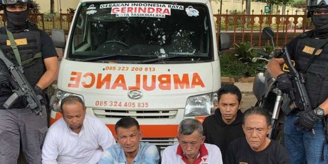 Terkuak, Ini Fakta Mengejutkan Ambulans Gerindra Berisi Batu Saat Aksi 22 Mei