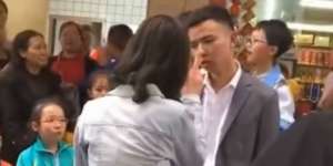 Seorang Pria Rela Ditampar Kekasih Hingga 52 Kali, Demi Apa?