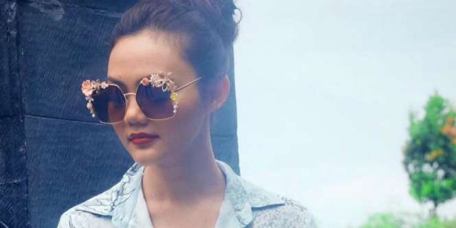 Dituduh Nyinyir kepada Syahrini, Ini Komentar Rina Nose