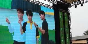 Keseruan Ngabuburit Bareng EXO di Jakarta