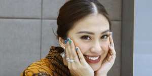 Makeup Putri Yasmin 'Aladdin' ala Tyna Kanna Mirdad