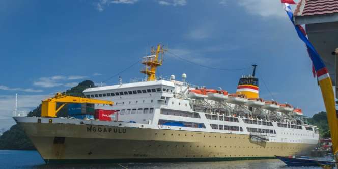 Harga Tiket Pesawat Mahal, Pemudik Pindah Naik Kapal Laut