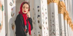 Inspirasi Fashion Item Ngehits di Musim Panas
