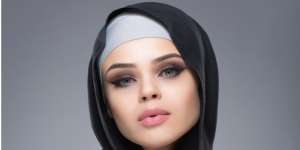6 Cara Mengatasi Bibir Kering Saat Puasa, Wajib Tahu!