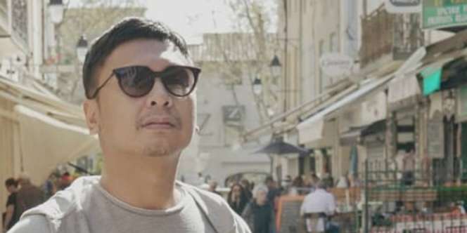 Wajah Jadul Raditya Dika Jadi Bahan Ejekan Netizen