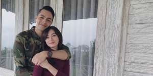 Wajah Pucat dan Ditemani Ayah, Asmirandah Dirawat di Rumah Sakit?