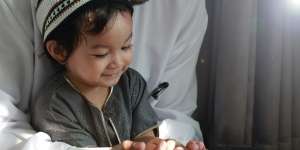 Lebaran, Momen Tepat Membentuk Karakter Positif Buah Hati