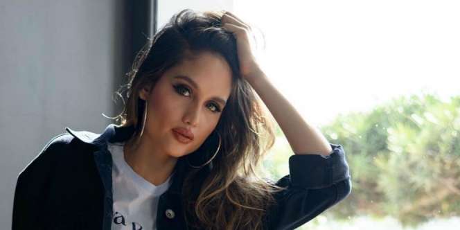 Viral Foto dan Video Mesra Wanita Mirip Cinta Laura dan Seorang Pria