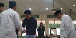Politisi Demokrat Ungkap Pemandangan 'Tak Biasa' Saat Kaesang Takziah Bu Ani
