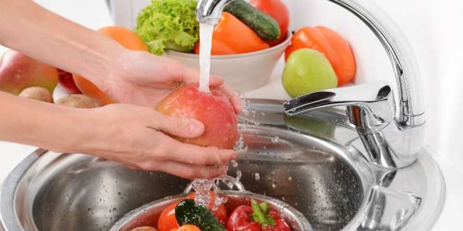 Cara Efektif Bersihkan Pestisida di Sayur dan Buah