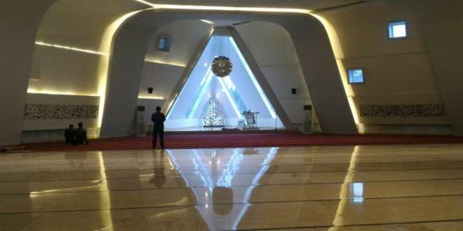 Heboh Desain Masjid Al Safar, Ini Penjelasan Ridwan Kamil