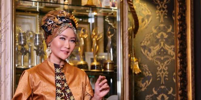 Disindir Suguhkan Durian untuk Tamu, Inul Daratista Geram