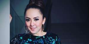 Pangling, Penampilan Baru Mantan Istri Farhat Abbas Berubah Drastis