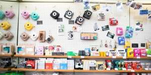 Tips Menyimpan Instax Agar Hasil Foto & Kameranya Lebih Awet