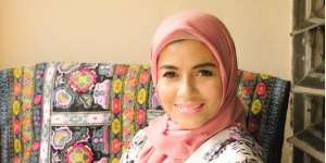 Baru Berhijab, Gaya Busana Meisya Siregar Super Modis!