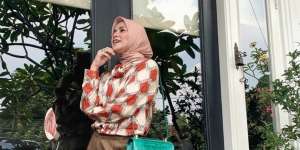 Trik Memilih Celana untuk Wanita Bertubuh Jangkung