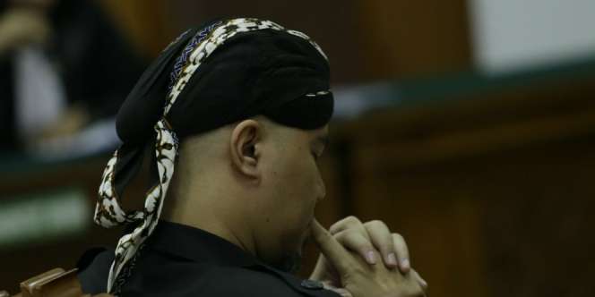 Ditanya Kondisi Ahmad Dhani, El Rumi dan Dul Beri Reaksi Berbeda