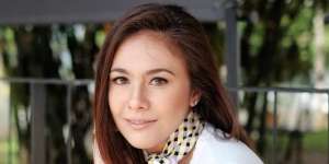 Foto Bareng Putrinya, Wajah Wulan Guritno Disorot