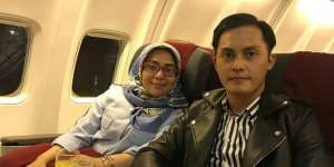 Suami Muzdalifah Unggah Foto Berdua di Kamar, Netizen Salah Fokus