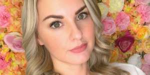 Ailey MacQueen, Mantan Pacar Richard Kyle yang Seperti Barbie