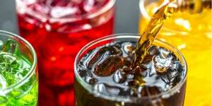 Trik Membuat Minuman Lebih Cepat Dingin dan Tahan Lama