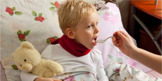 Cara Membuat Oralit untuk Anak di Rumah