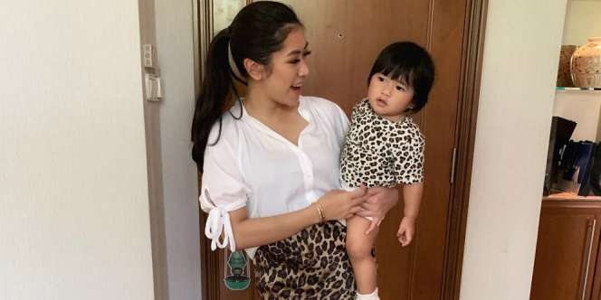 Bikin Haru, Aliya Rajasa Unggah Foto Putrinya Saat Temani SBY