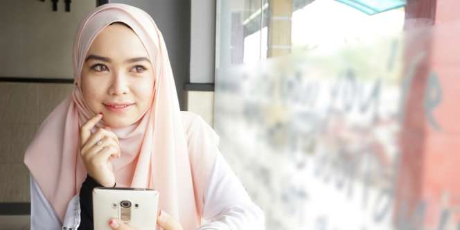 Ceritakan Keputusan Berhijab Kamu & Raih Hadiah Rp5 Juta