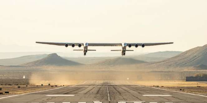 Berukuran Seluas Lapangan Bola, Pesawat Terbesar di Dunia Akan Dijual