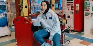 Pose ala 'Flamingo' Jadi Tren Baru di Instagram