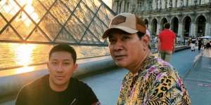 Foto Tommy Soeharto dan Putra Sulungnya Hebohkan Media Sosial